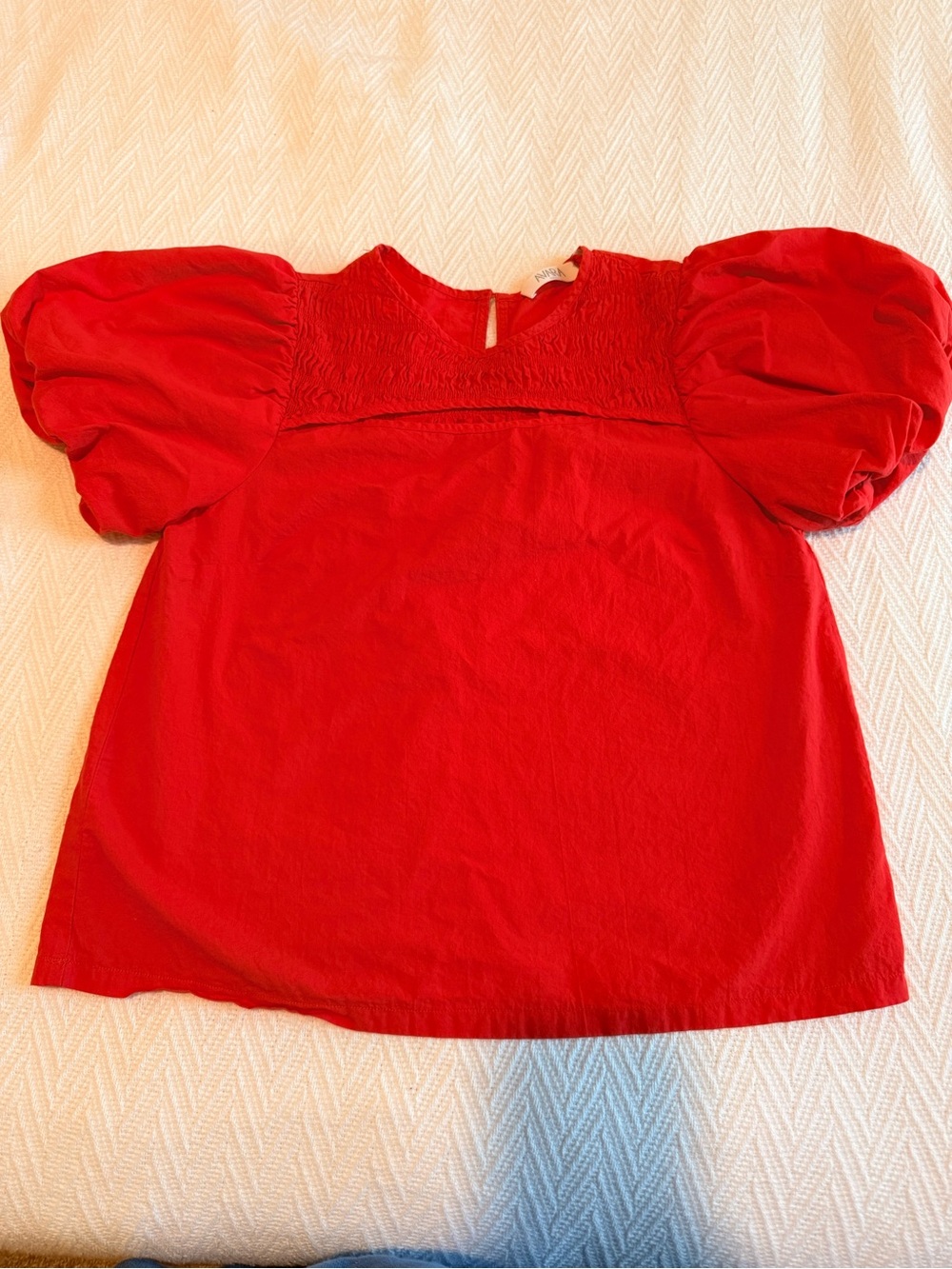 AVARA Smocked Cut-Out Top